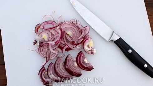 салат из селедки с горошком