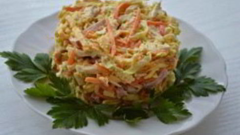 салат пикантный с ветчиной