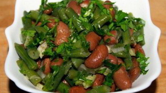 Рецепт Салат по-аргентински из фасоли