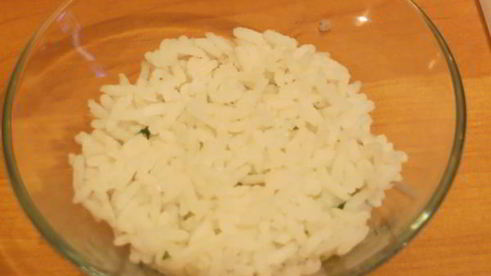 салат с авокадо и форелью