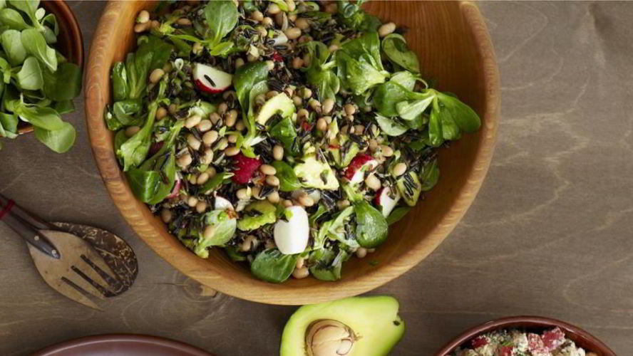 Рецепт салат с диким рисом и авокадо