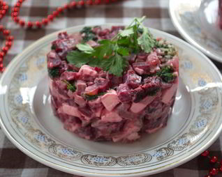 Салат с говяжьим языком