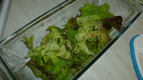 салат с хурмой, моцареллой и гранатом