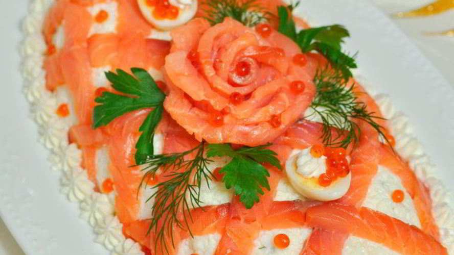 Рецепт салат с красной рыбой и яблоком принцесса