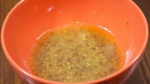 салат с креветками и белой фасолью