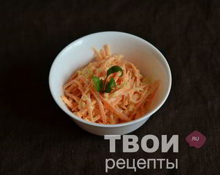 Салат с морковью и сыром