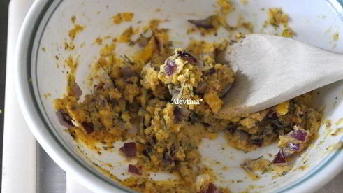 салат с цыпленком и овощами