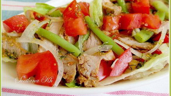 Рецепт Салат со стручковой фасолью и мясом