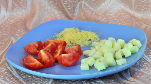 салат цезарь с фетой