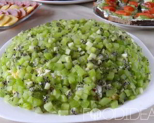 Слоеный салат Изумрудная россыпь