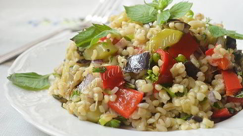 теплый салат с булгуром