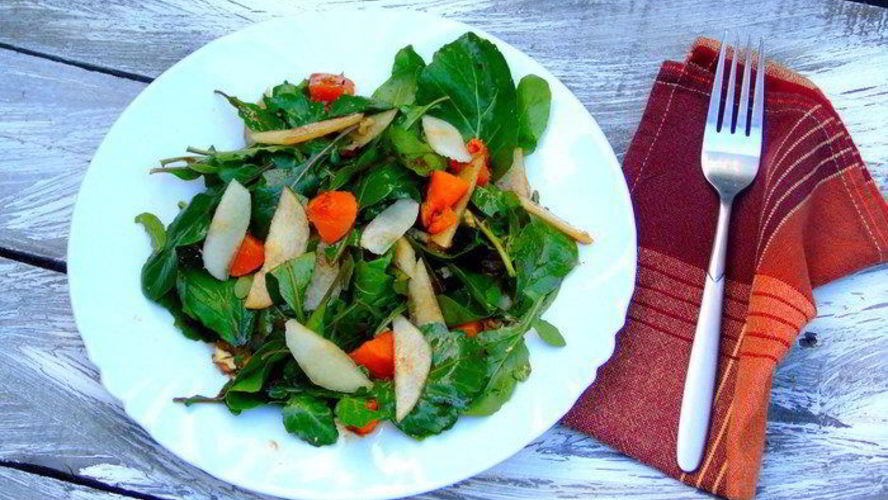 Рецепт теплый салат с тыквой и грушей