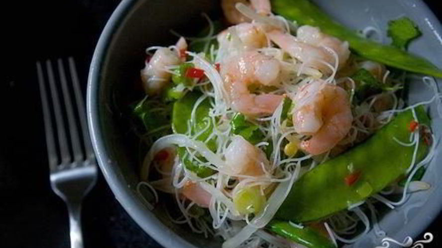 Рецепт вьетнамский салат с лапшой и креветками