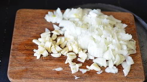 африканский соус со шпинатом с рыбой