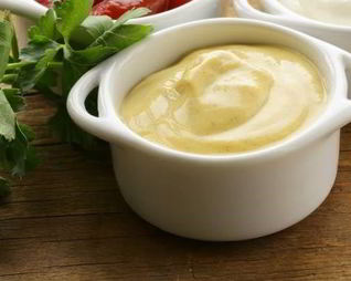 Горчичный соус к рыбе на основе голландеза