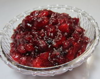 Классический клюквенный соус с соком лимона и апельсина