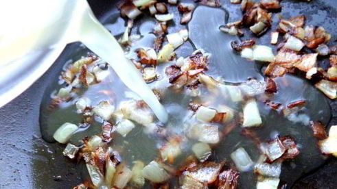 сливочный соус с черносливом