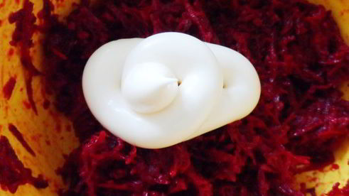 свекольный соус к мясу