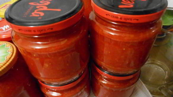 Рецепт Заправка красная из перца и томатов