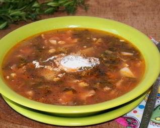 Борщ на курином бульоне