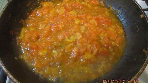 борщ с чесночными гренками