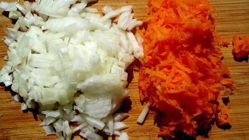 борщ с копчеными ребрышками