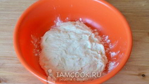 борщ с пампушками