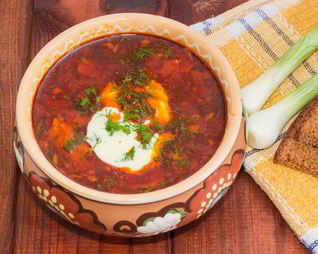 Борщ с ревенем