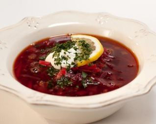 Борщ с языком и черносливом