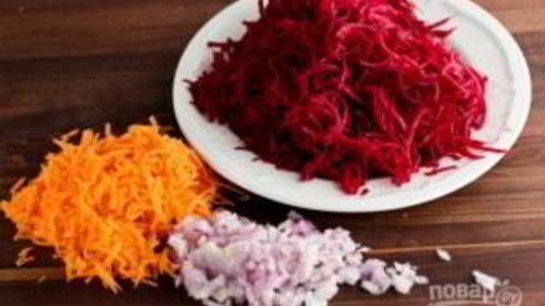 борщ со свеклой и капустой