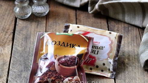 борщ со свеклой и свежей капустой