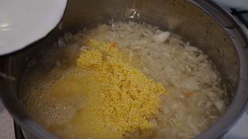 капустник — украинский деревенский борщ