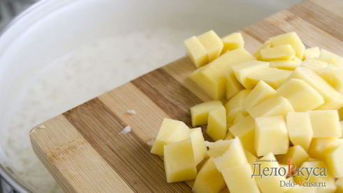 красный украинский борщ со свеклой