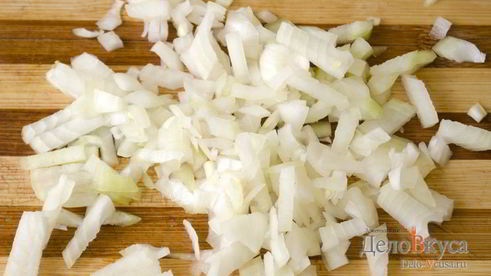 красный украинский борщ со свеклой