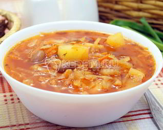 Постный борщ с фасолью