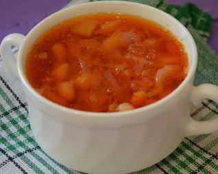 Вегетарианский борщ с фасолью