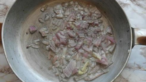 зеленый борщ с щавелем в мультиварке