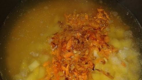 гороховый суп с фрикадельками