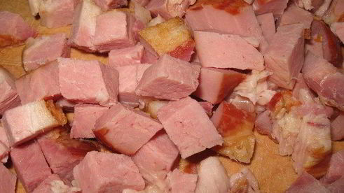 гороховый суп с копченой грудинкой