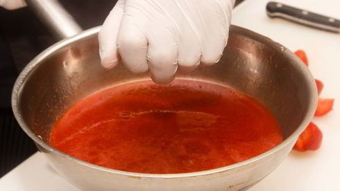 клубничный суп