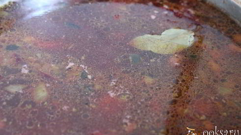 куриный суп со свеклой и баклажанами