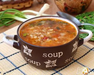 Рисовый суп с чечевицей и томатами