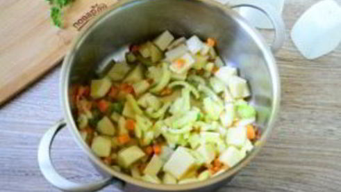 рисовый суп с горошком