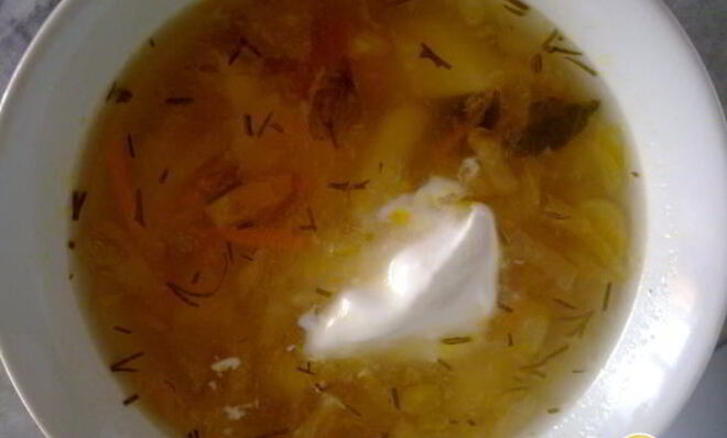 Кислые щи с говяжьем сердцем