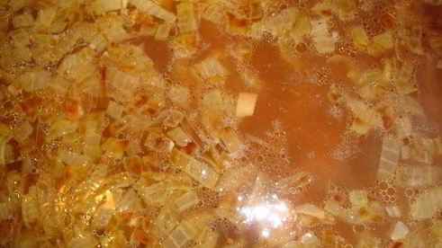 щи кислые грибные