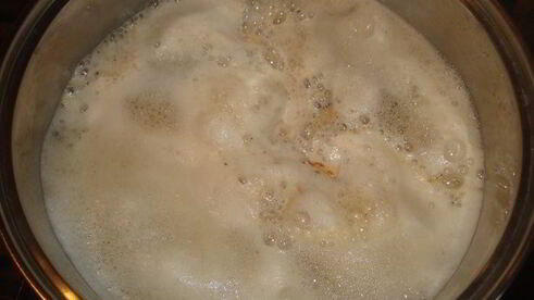 щи кислые грибные