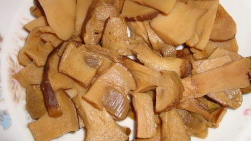 щи кислые грибные