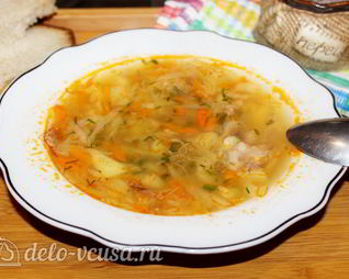 Щи с тушенкой