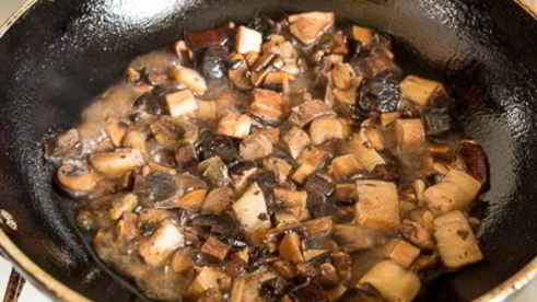 сливочный грибной суп с курицей