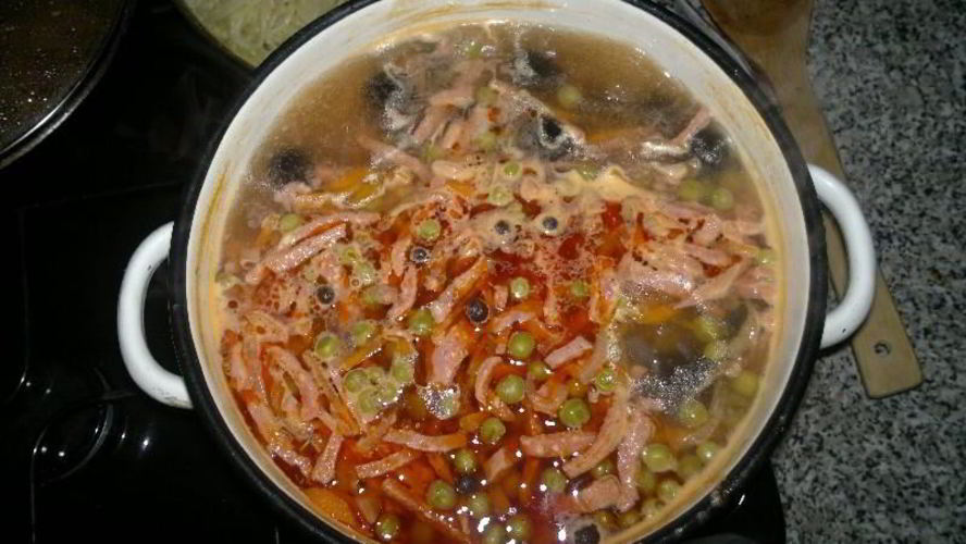 Рецепт мясная сборная солянка с картошкой